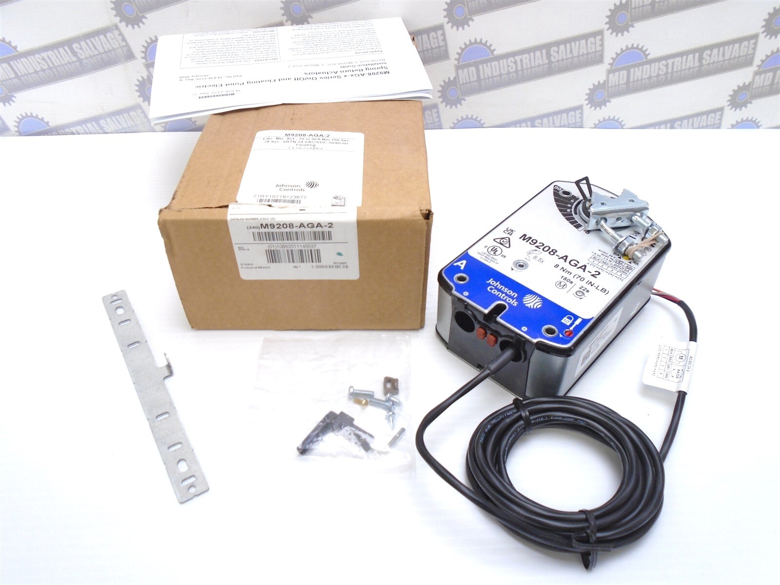JOHNSON CONTROLS - M9208-AGA-2 - SPRING RETURN ACTUATOR - 24 VAC/VDC - 70 lb-in.
