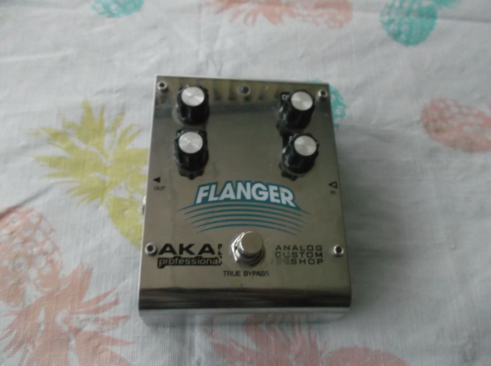 AKAI Flanger Effect Pedal( used)