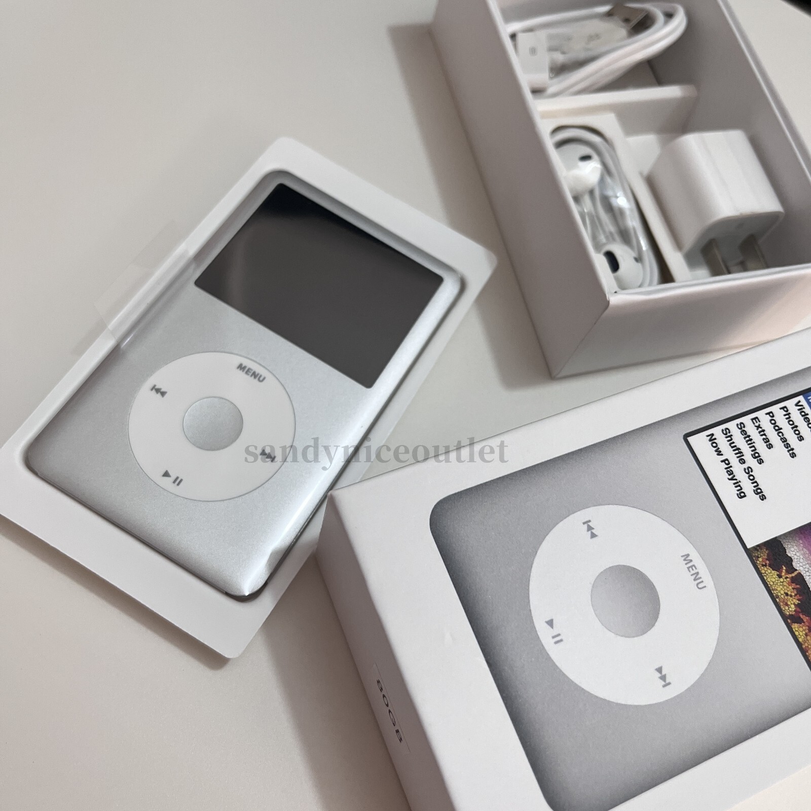 New Apple iPod Classic 7th Generation 256GB Silver (Latest Model) -Sealed