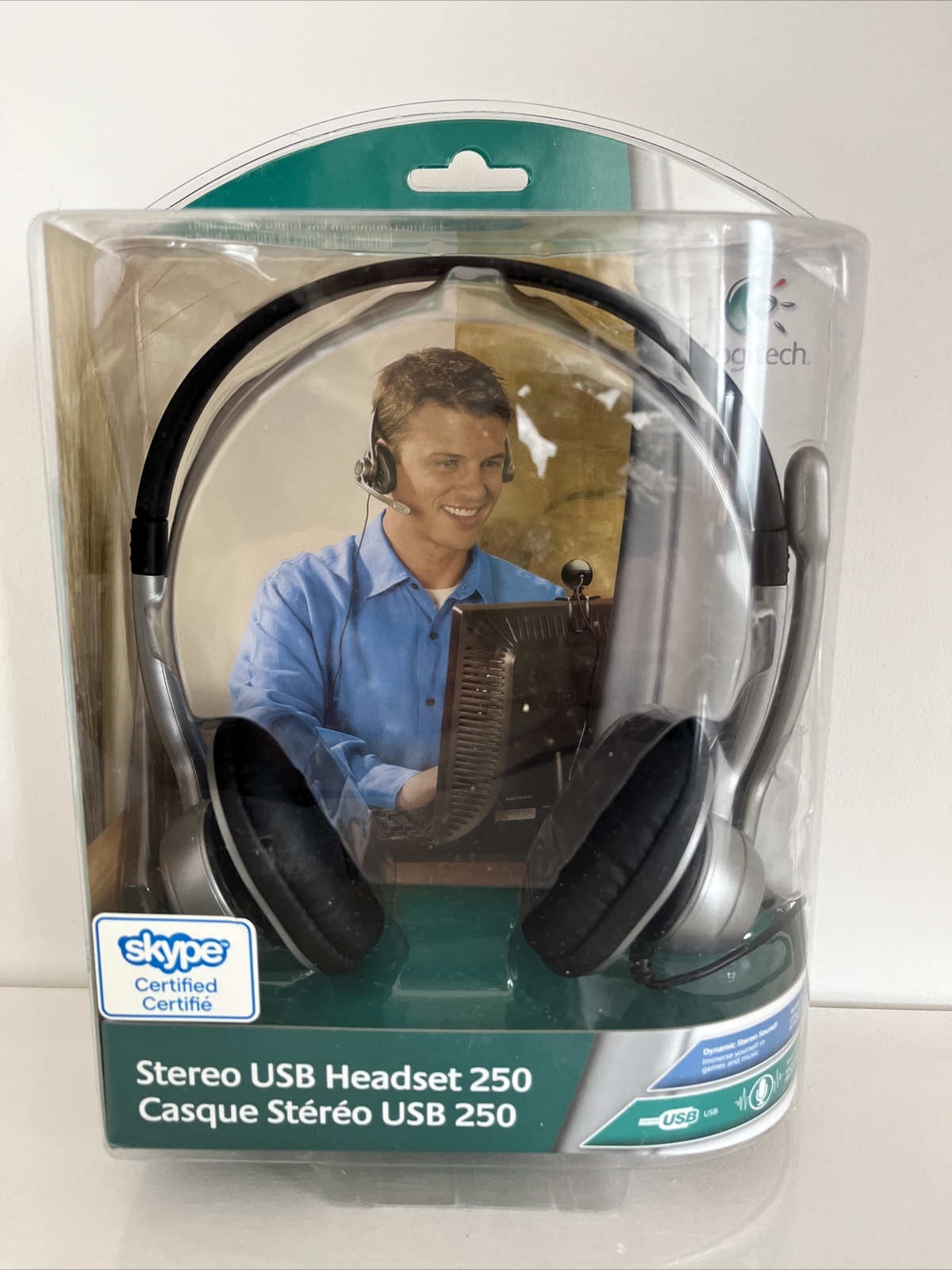 Logitech Stereo USB Headset 250  Hands Free New Factory Sealed, USB PLUG