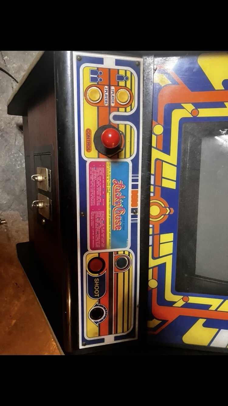 Vintage Arcade Game Lock N Chase