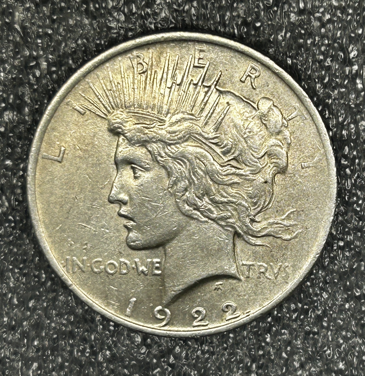 1922 US Silver Peace Dollar $1 -