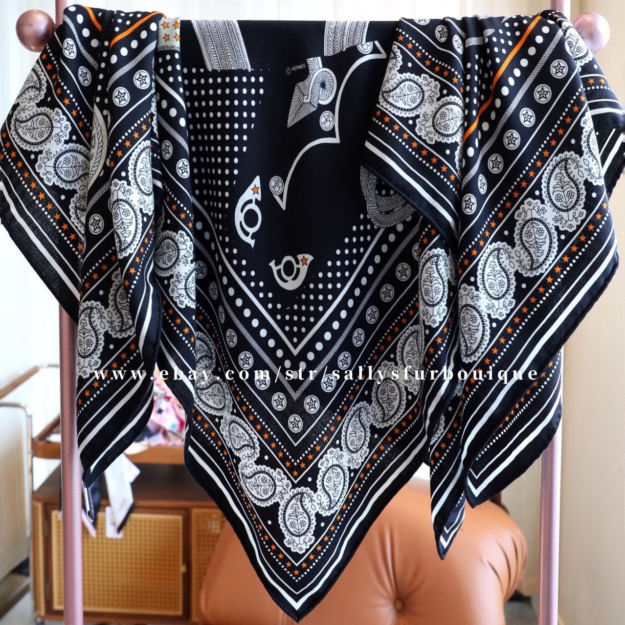 Sallys 70% Cashmere & 30% Silk Wrap Scarf Aztec Print Double Face Shawl 53"