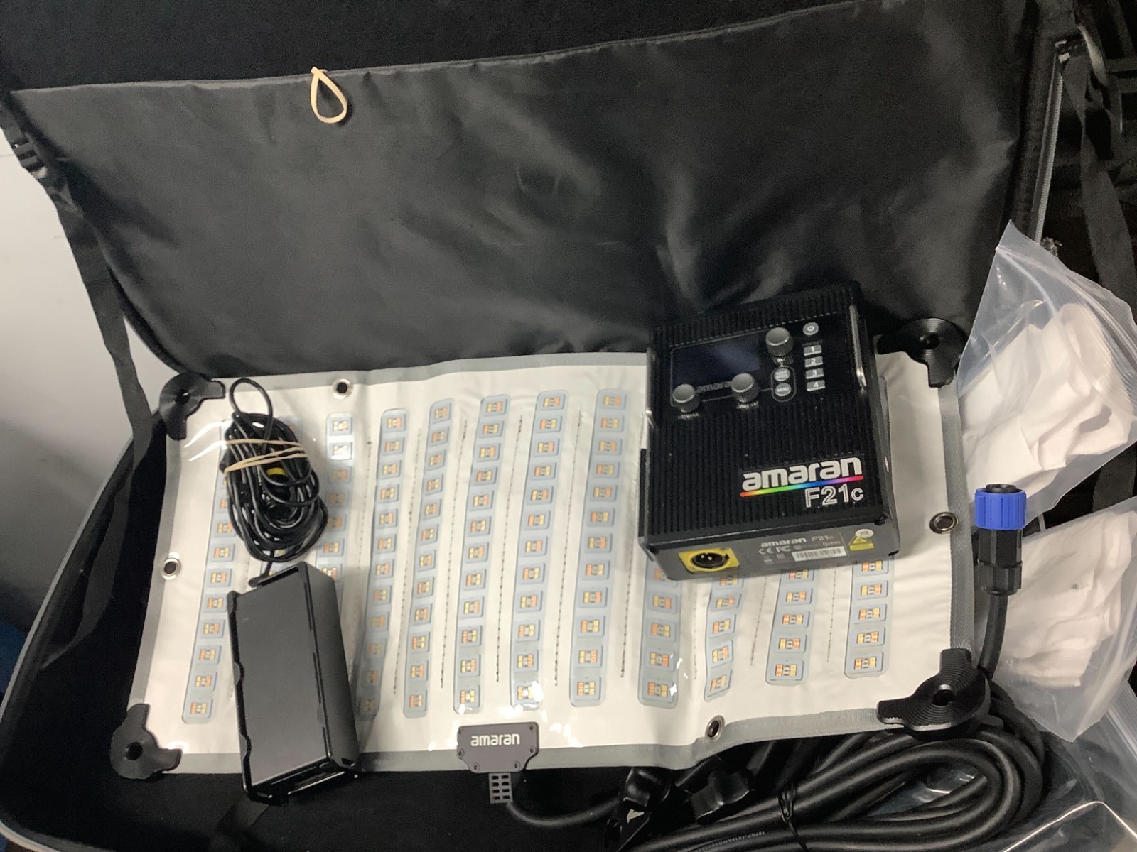 Aputure amaran F21c 2x1 RGB LED Mat (V-Mount) - Fair Condition;  One row of leds