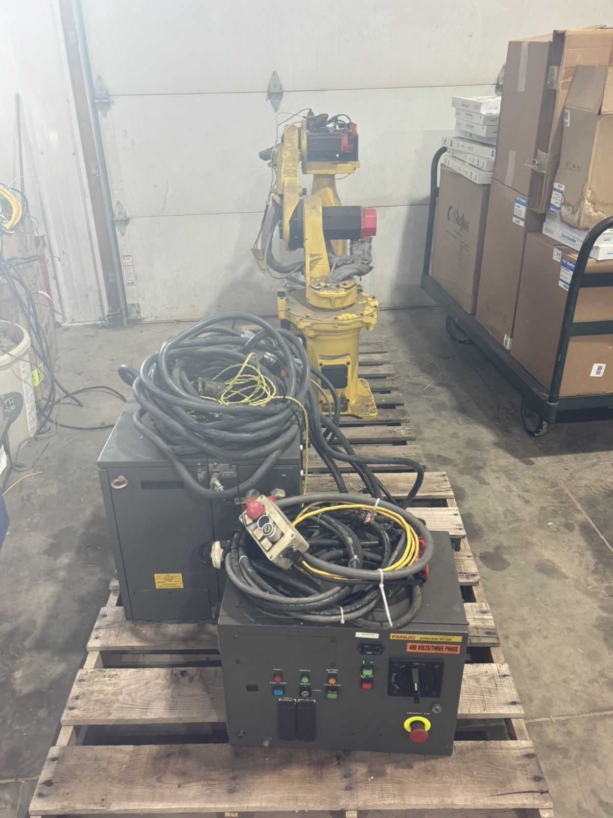 Fanuc M-6I Industrial Robot 6 Axis R-J2 Controller Teach Pendent Complete Unit