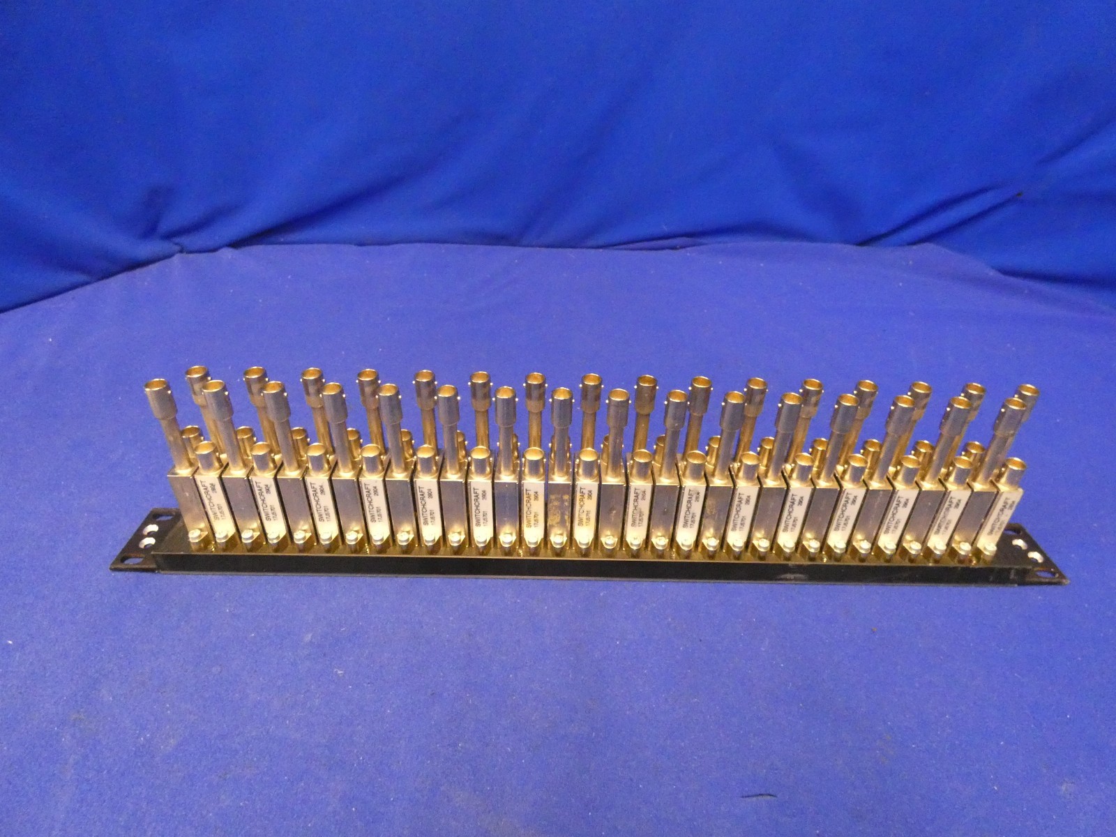 Switchcraft 2x32 17J5701 3G/HD-SDI 1RU Patchbay (will pass 3G signal)