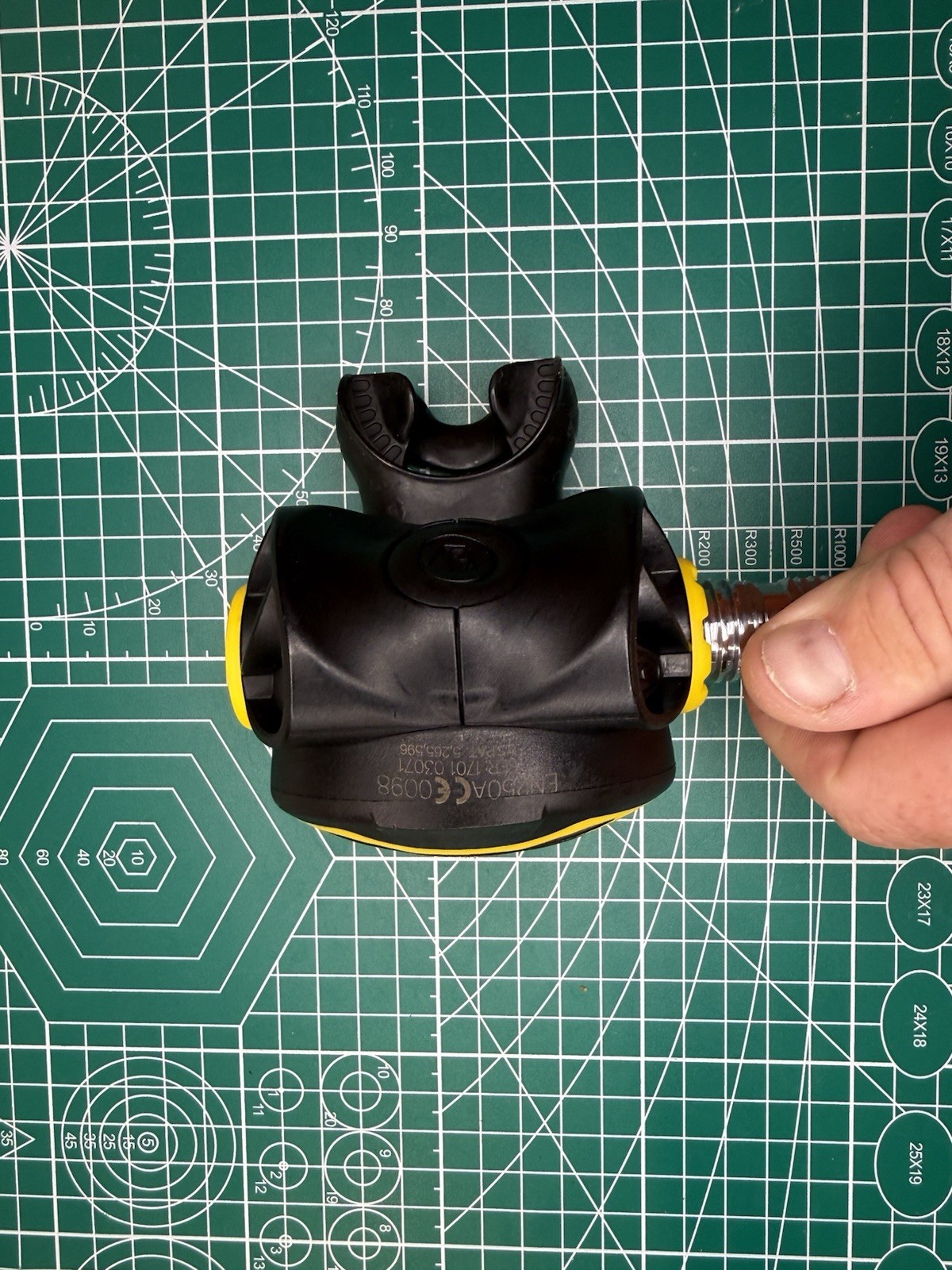 Apeks XTX40 Octopus- Mint Condition
