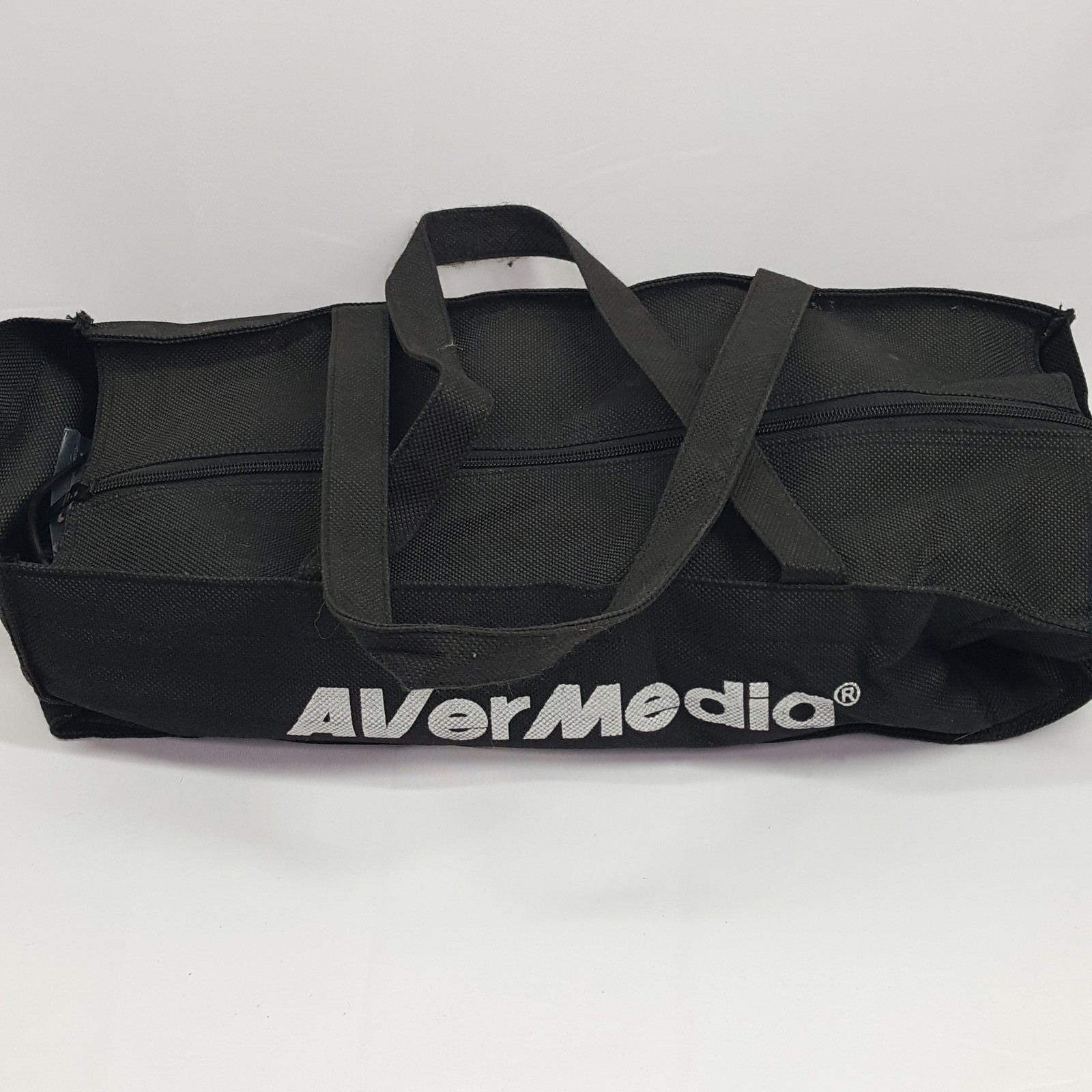 AVerMedia AVerVision300AF+ Digital Document Camera Visualizer w/ Remote & Bag