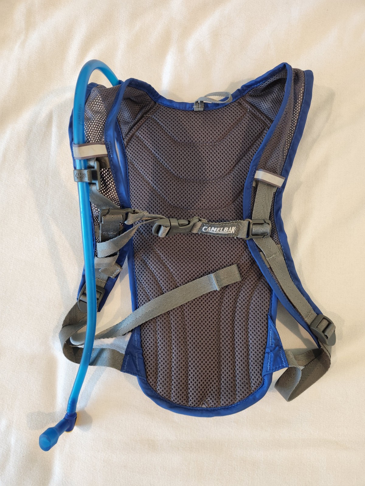 CamelBak Classic Hydration Backpack Blue Reflective Athletic Hiking Biking Pack