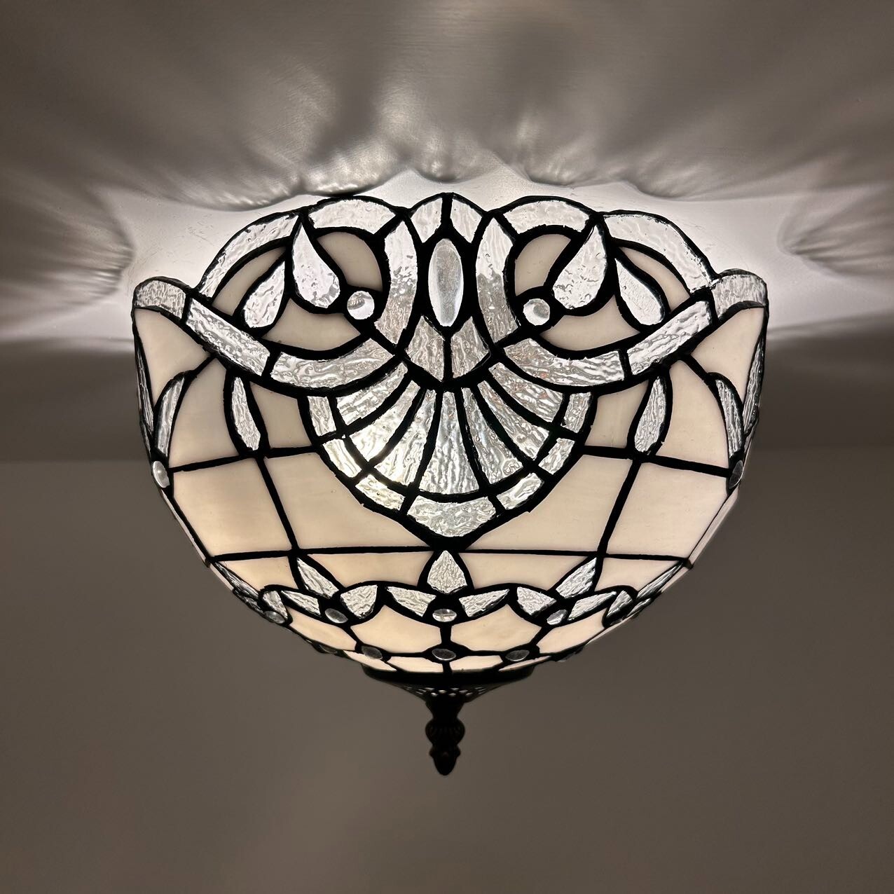 Tiffany Style Ceiling Lights Fixture White Stained Glass LED Bulbs 8"H*12"W*12"D