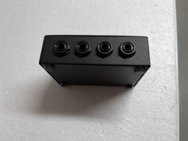 Ebtech Hum Eliminator 2 Channels with TRS Inputs and Outputs