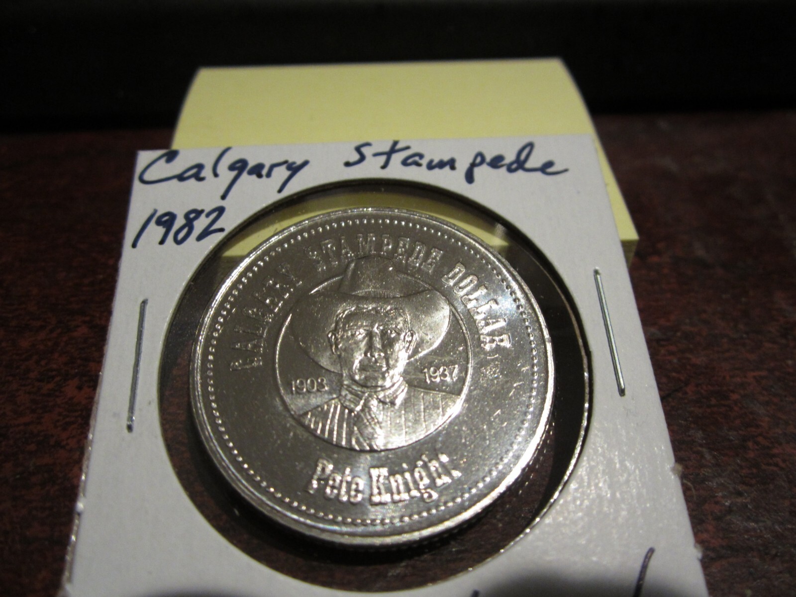 1982 - Calgary Stampede - Horseshoe - Commemorative - Canada Trade Dollar