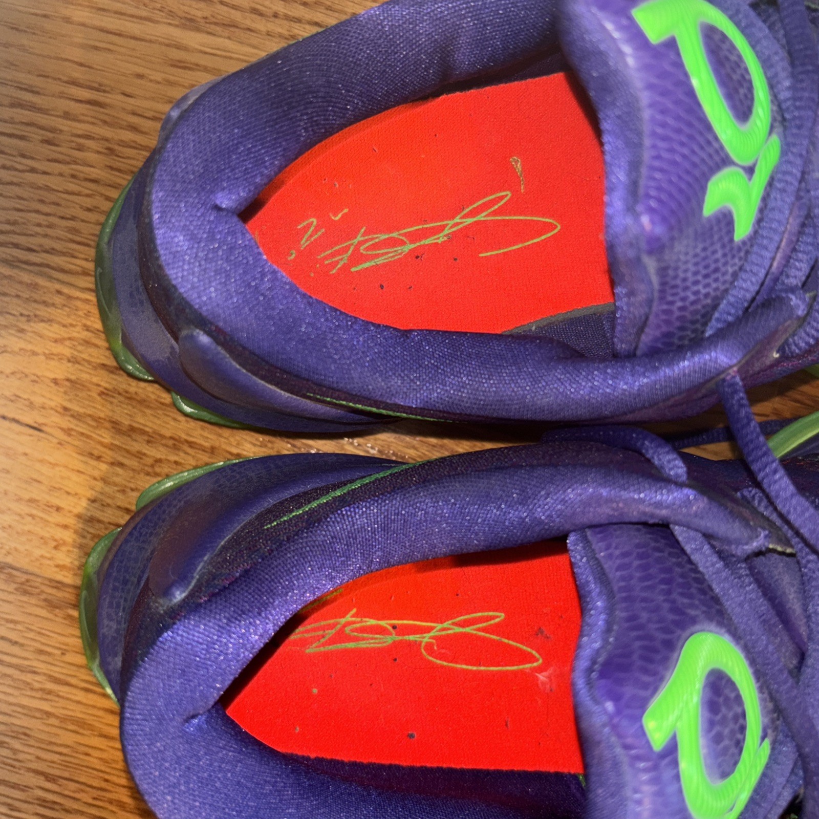 Size 11 - Nike KD 8 Suit - 749375-535