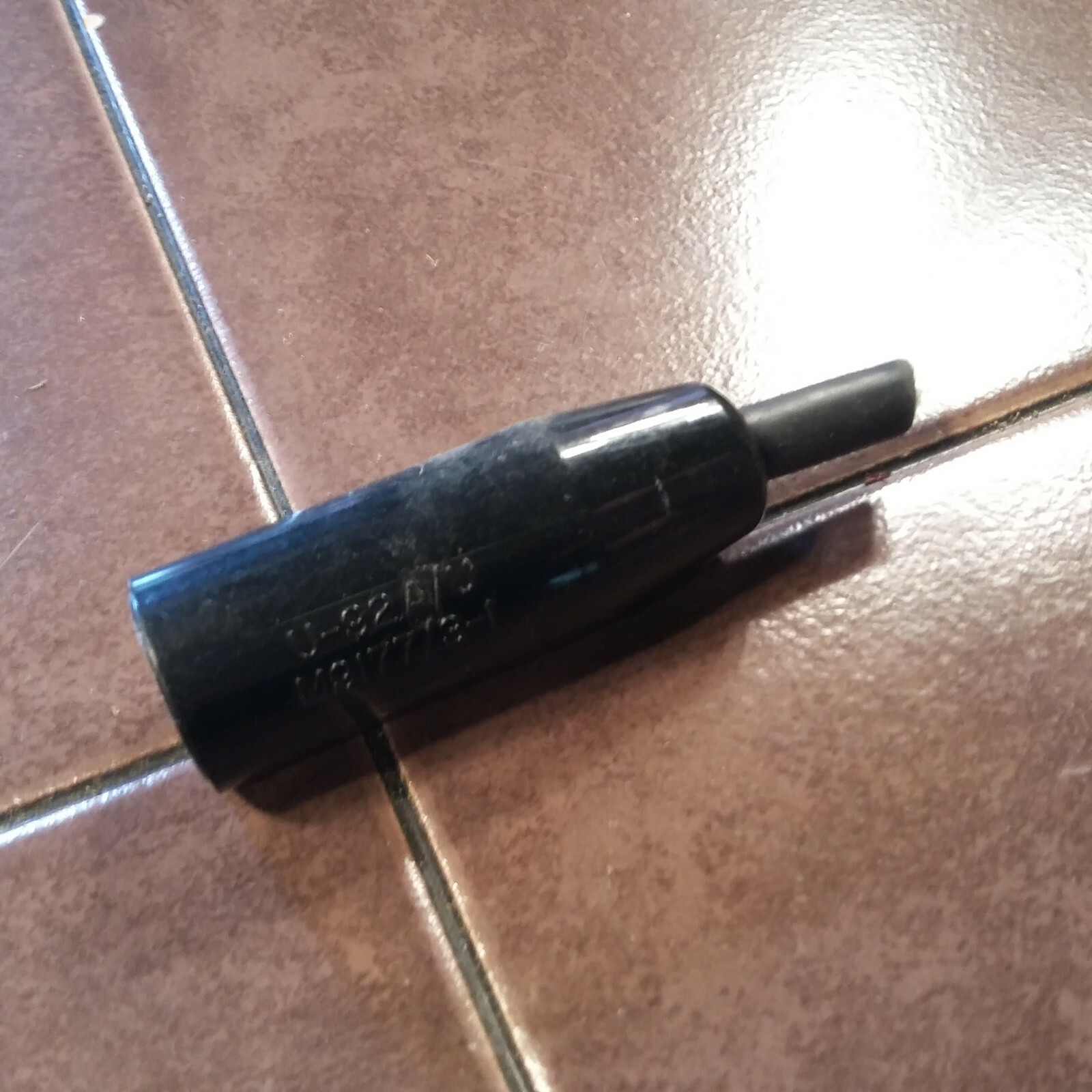 U-92A/U connector