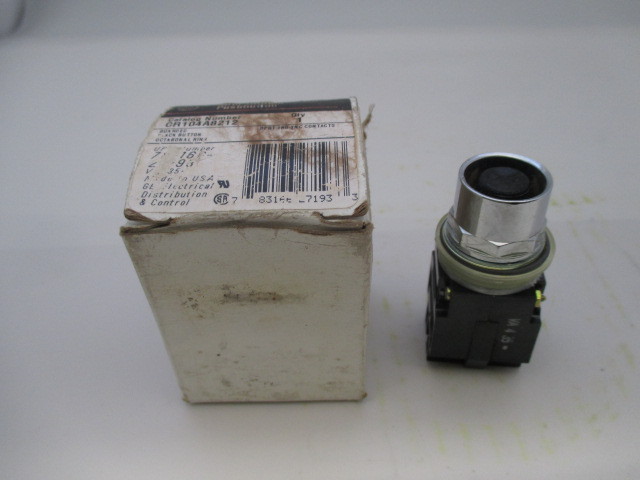 General Electric CR104A8212 Switch new