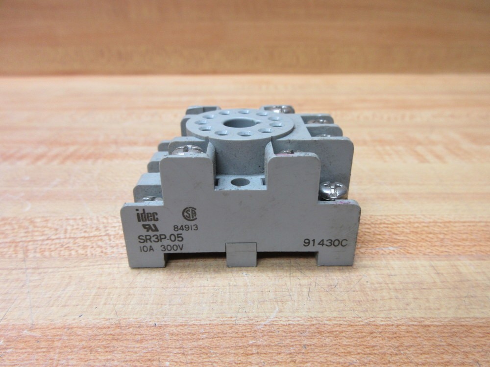 IDEC SR3P-05 Relay Socket SR3P05