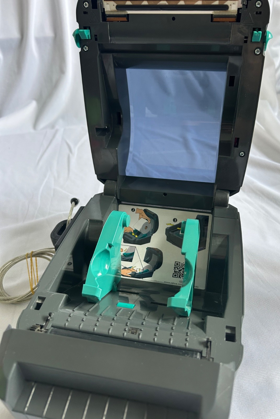 ZEBRA GX420D - LABEL PRINTER - Untested - No AC adapter