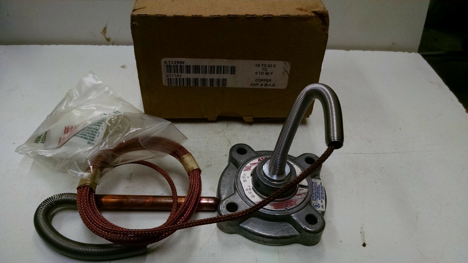 ASCO QD11A1 Temperature Switch 0 to 90 Degree F Copper Cap. and Bulb New