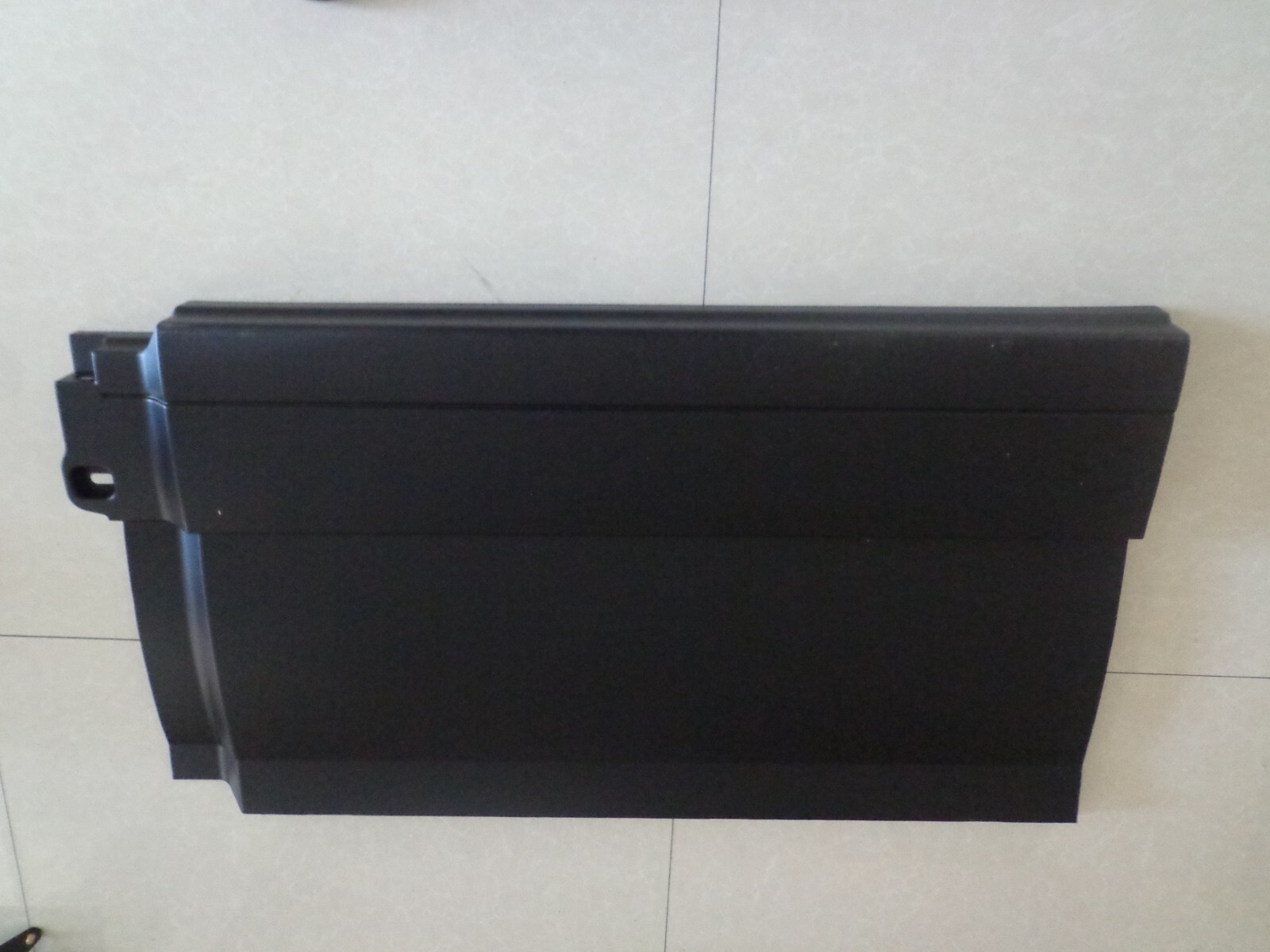 Volvo VNL Center Fairing Panel Left Driver Side 2004-2017