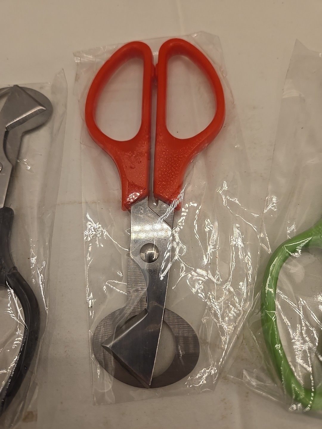 Quail egg scissors, Kitchen Small Egg Shears 5.5" New in package. Various Colors