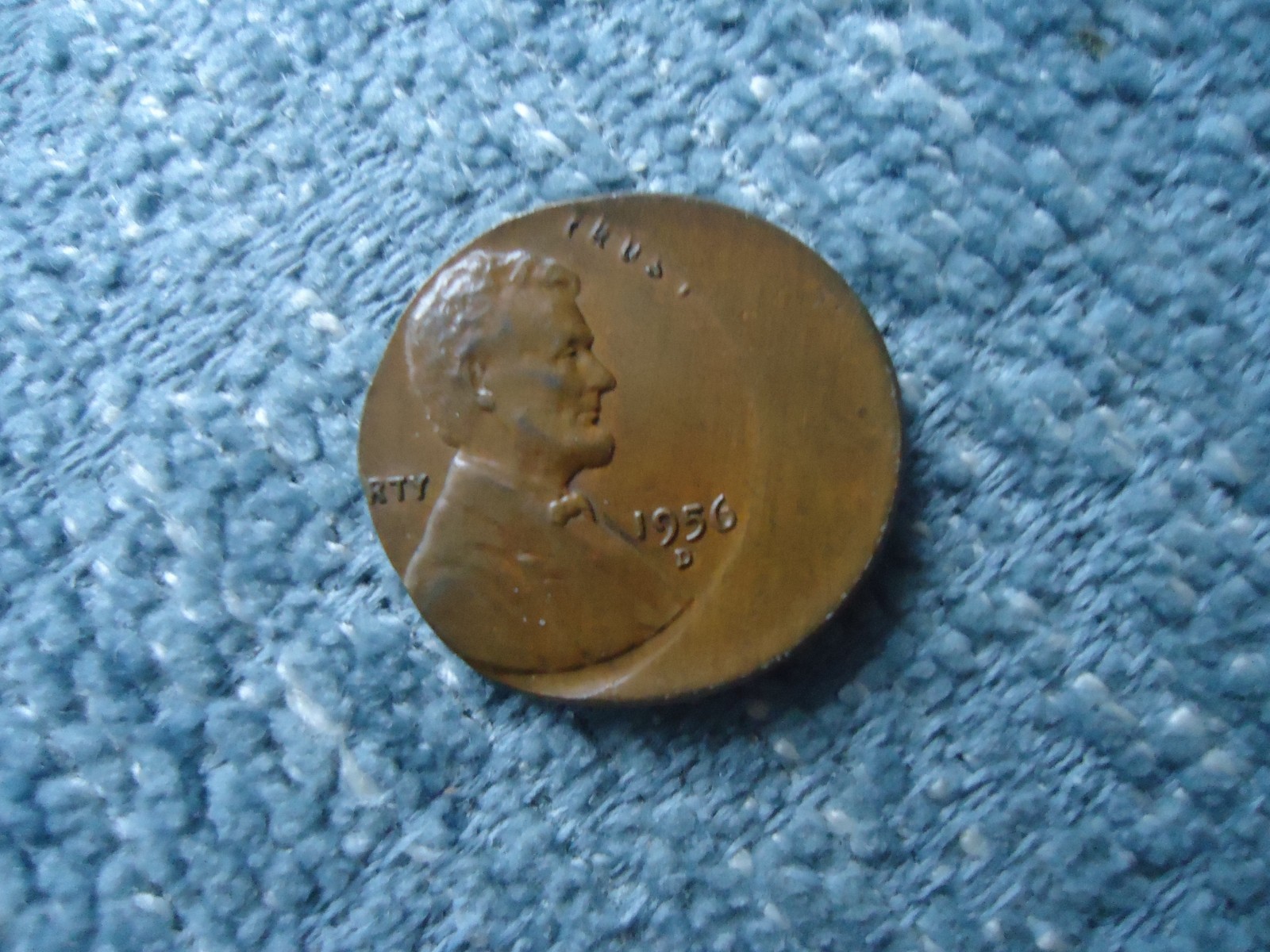 1956-D Lincoln Wheat Cent Off Center Original Color.