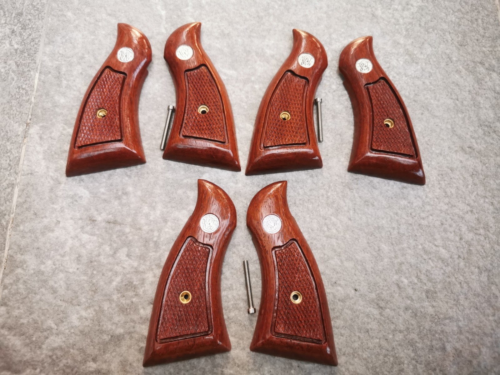 RETRO MAGNA GRIPS FOR S&W K/L FRAME SQUARE BUTT SMITH & WESSON # RANDOM 3
