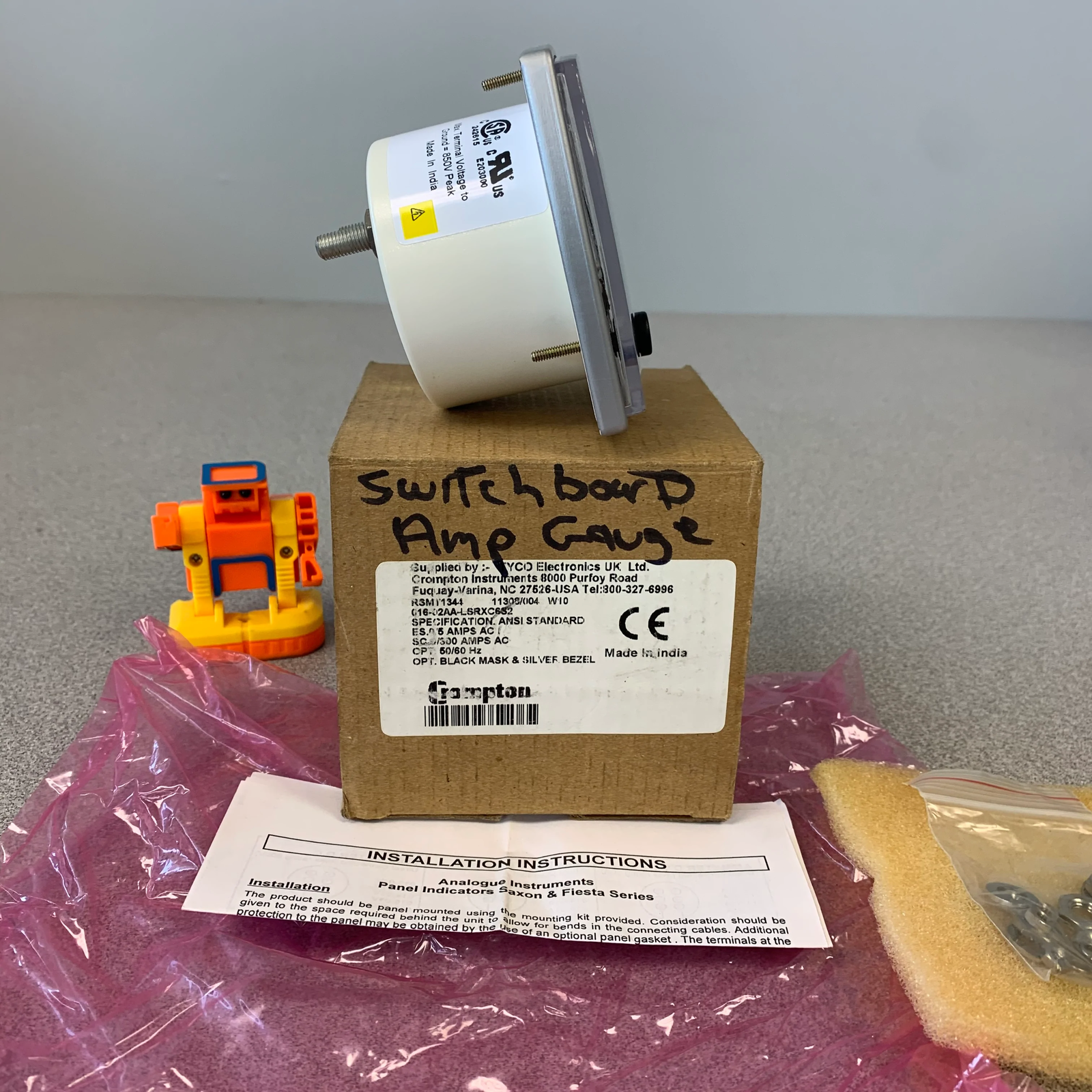 Crompton 016-02AA-LSRX-C6-S2 Panel Meter, 0-300Amps-AC (New)