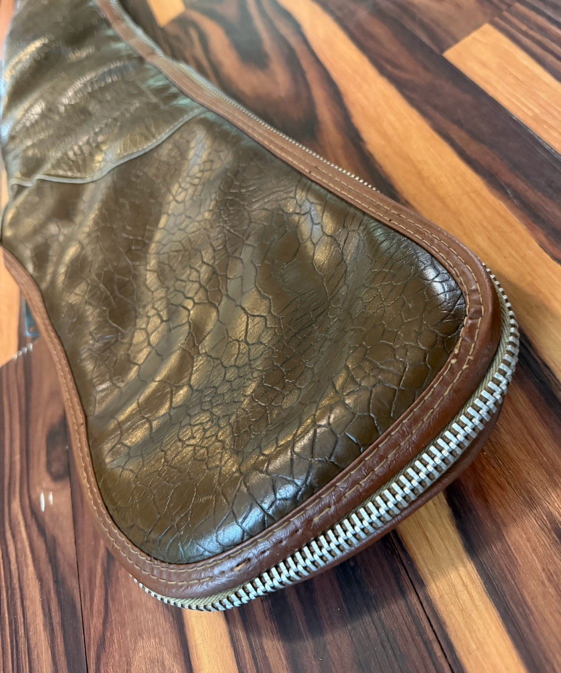 Vintage Rifle Case 52” Long Boyt Crocodile Alligator Pattern Soft Fur Lining