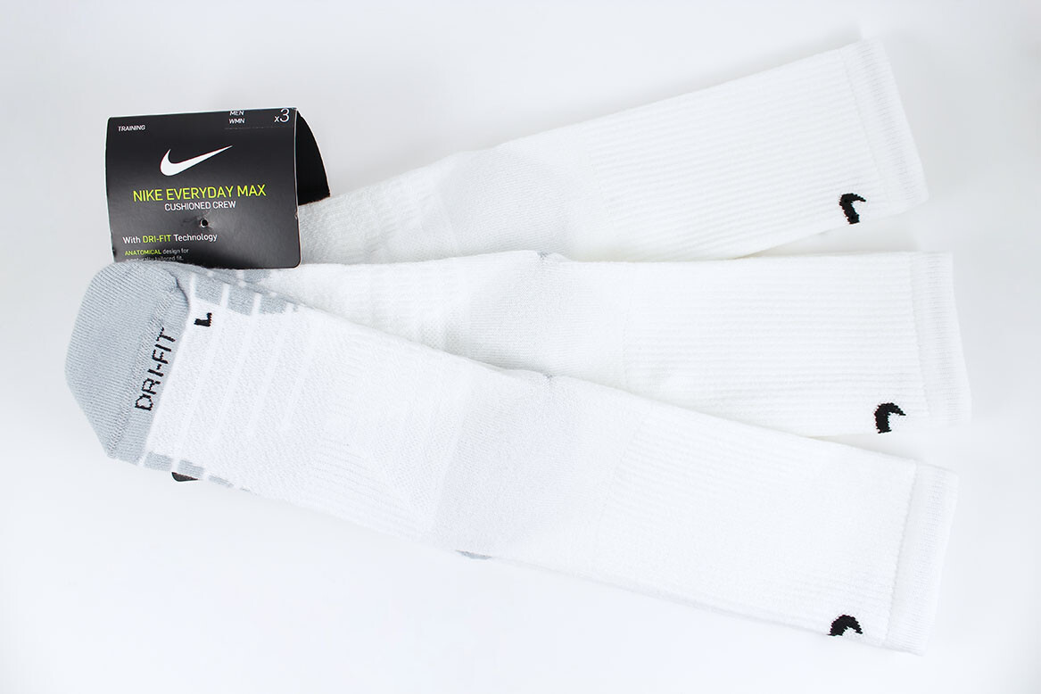 NIKE DRI-FIT MAX CUSHION CREW SOCKS 3-PAIR WHITE L-R MARKED MENS SHOE SIZE 6-15