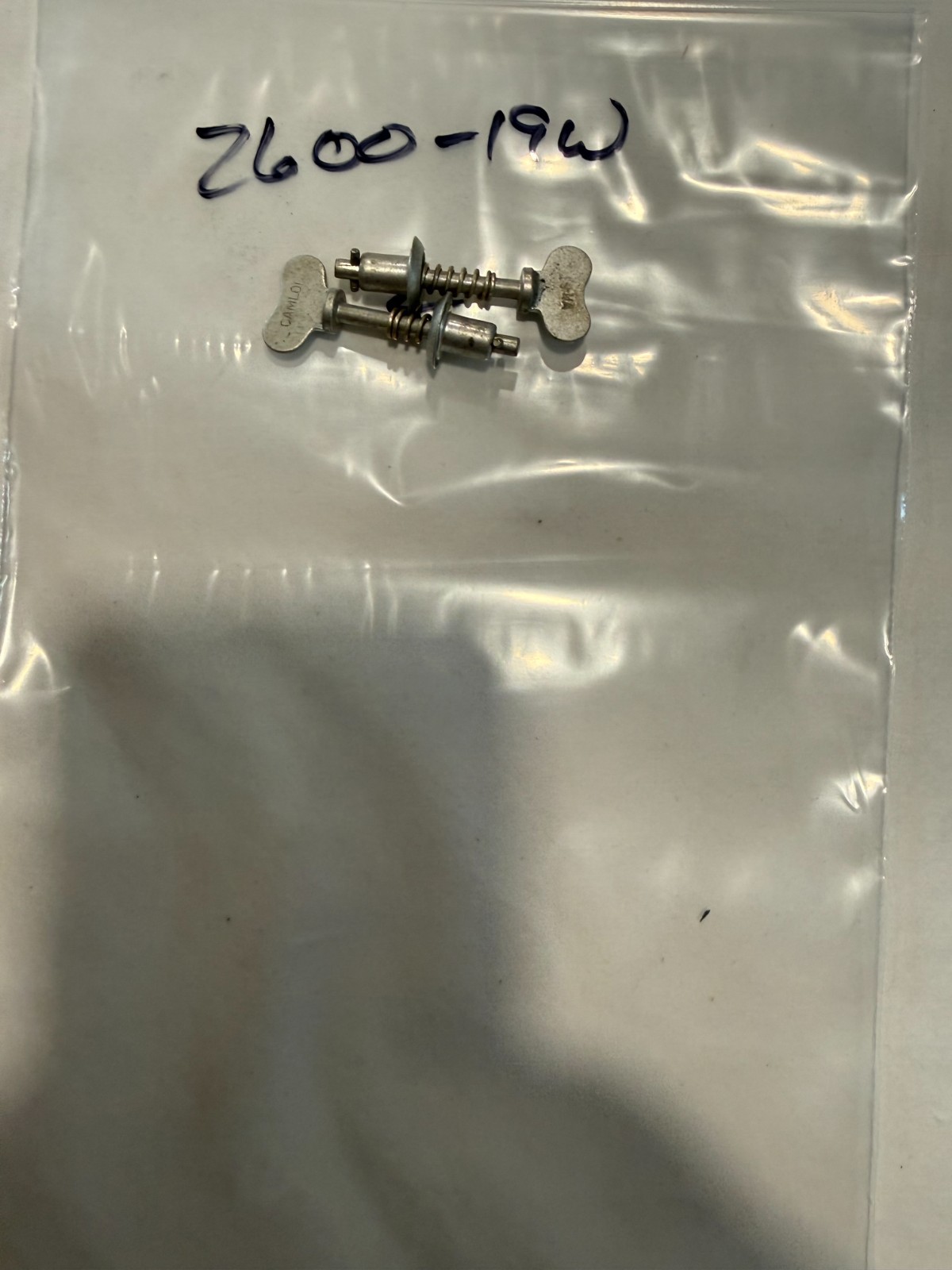 New  stud with no certs  P/N  2600-19W   sold each