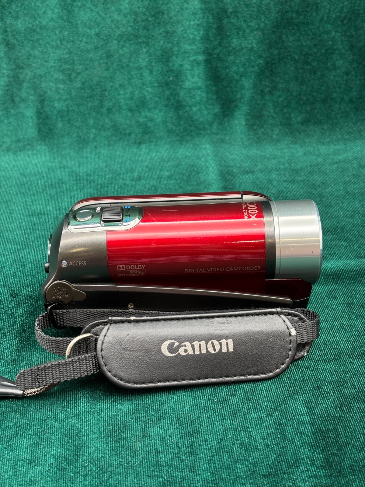 Canon LEGRIA FS200 E Video Camera