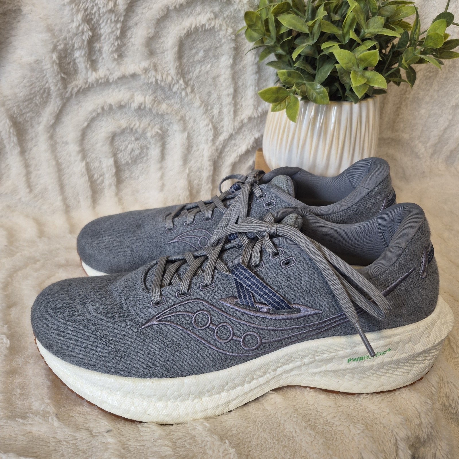 Saucony Triumph RFG Men's Running Shoes in Navy/Marine Grey Sneakers Size 9.5