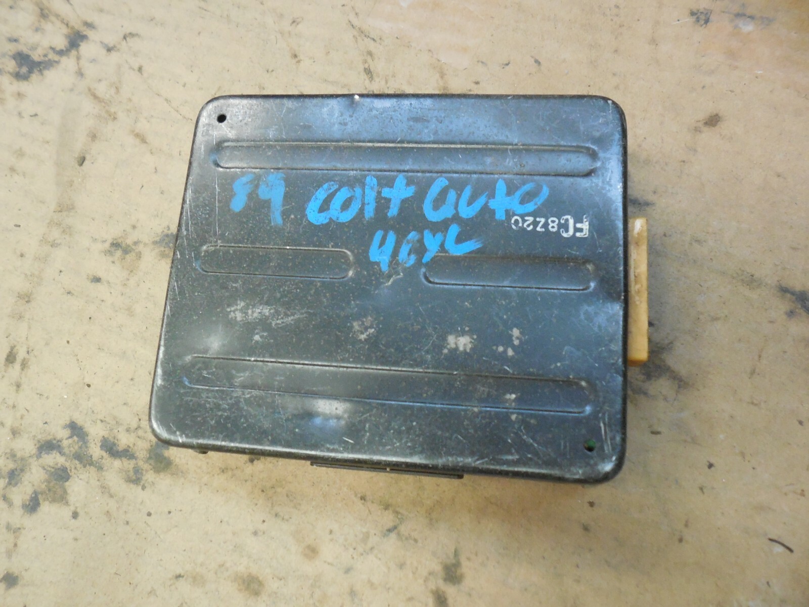 1989 - 1992 Dodge Colt Transmission Control Module TCU TCM MD728594 Mirage