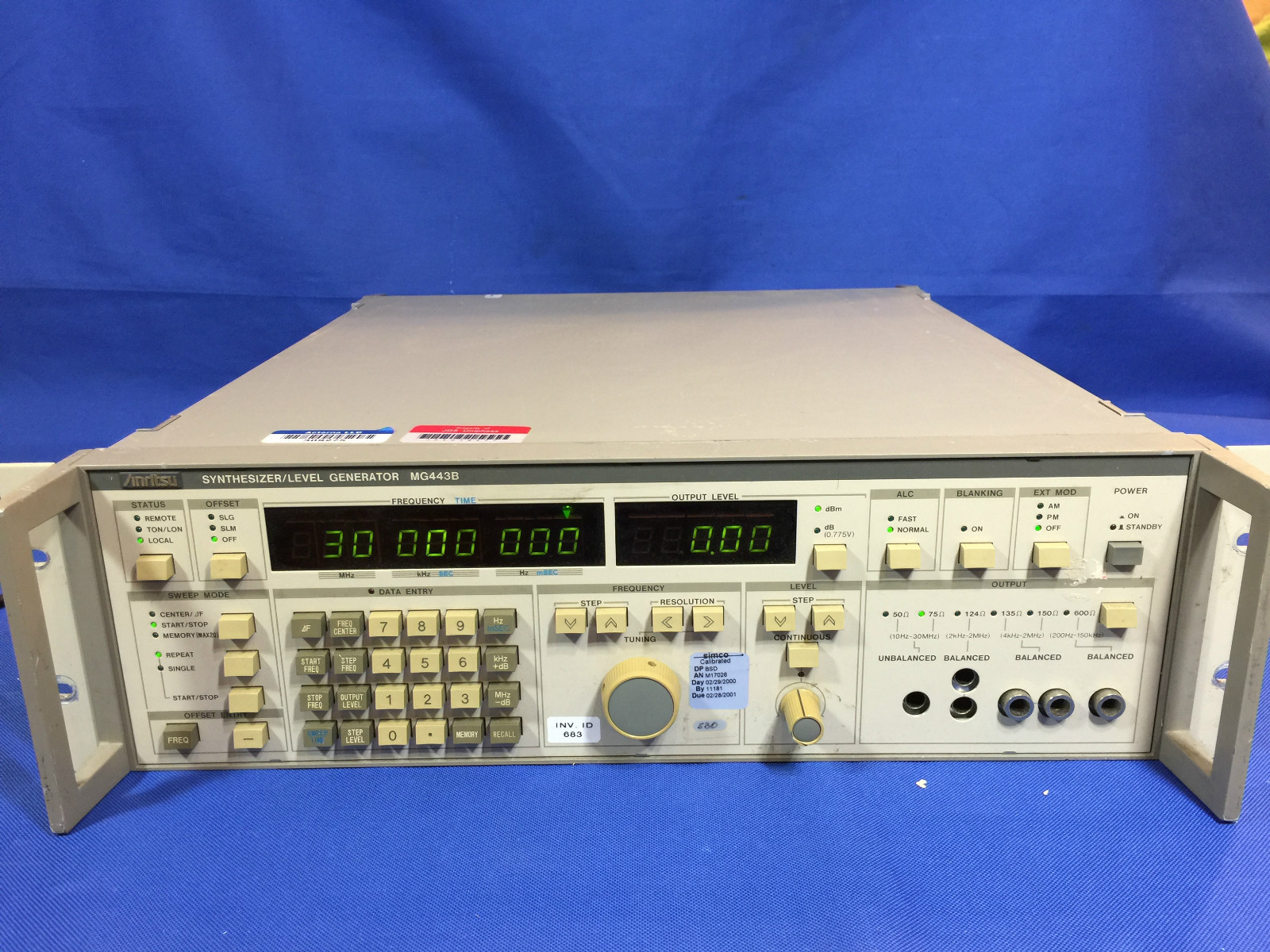 Anritsu MG443B Synthesizer / Level Generator, Tested