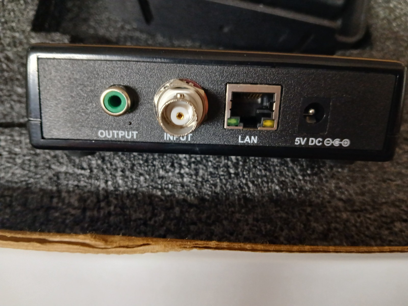 DepthQ Polarization Modulator w/ Modulator Driver SN: CPR 80x66 88123