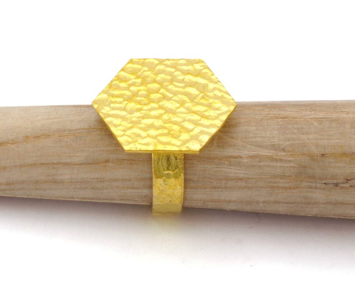 Hexagonal Hammered Adjustable Ring Blank - Raw Brass (25mm Blank ) 4952