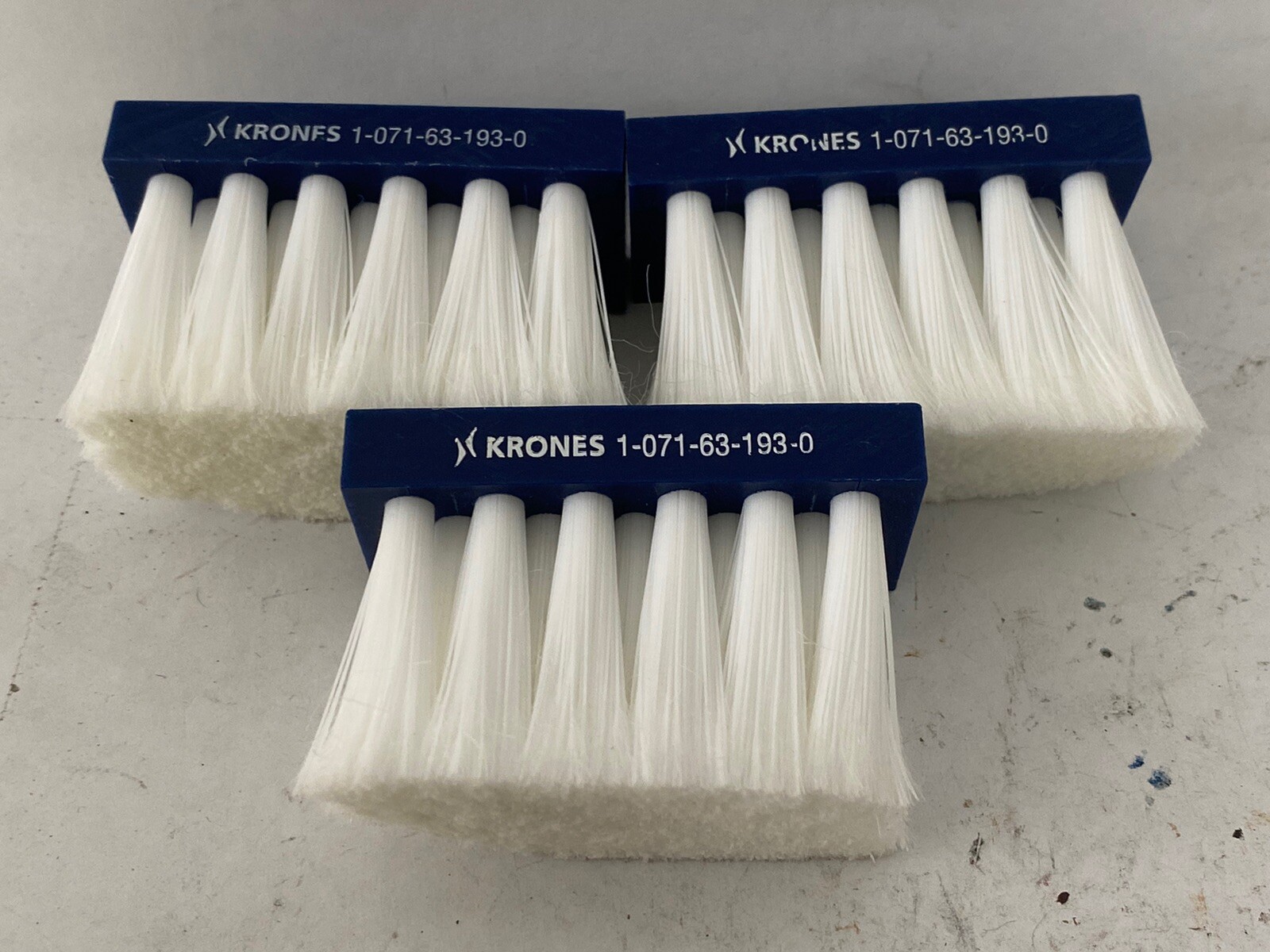 Lot Of 3 KRONES 1-071-63-193-0 BOTTLING MACHINE BRUSH Buerstenkoerper