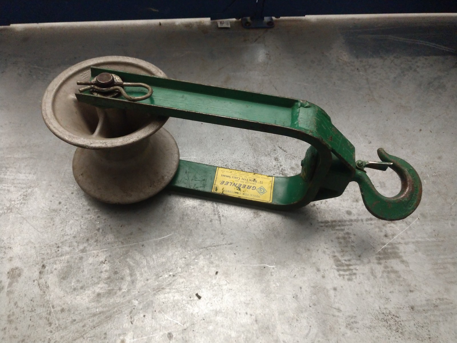 Greenlee 651 12 Hook Type Cable Sheave