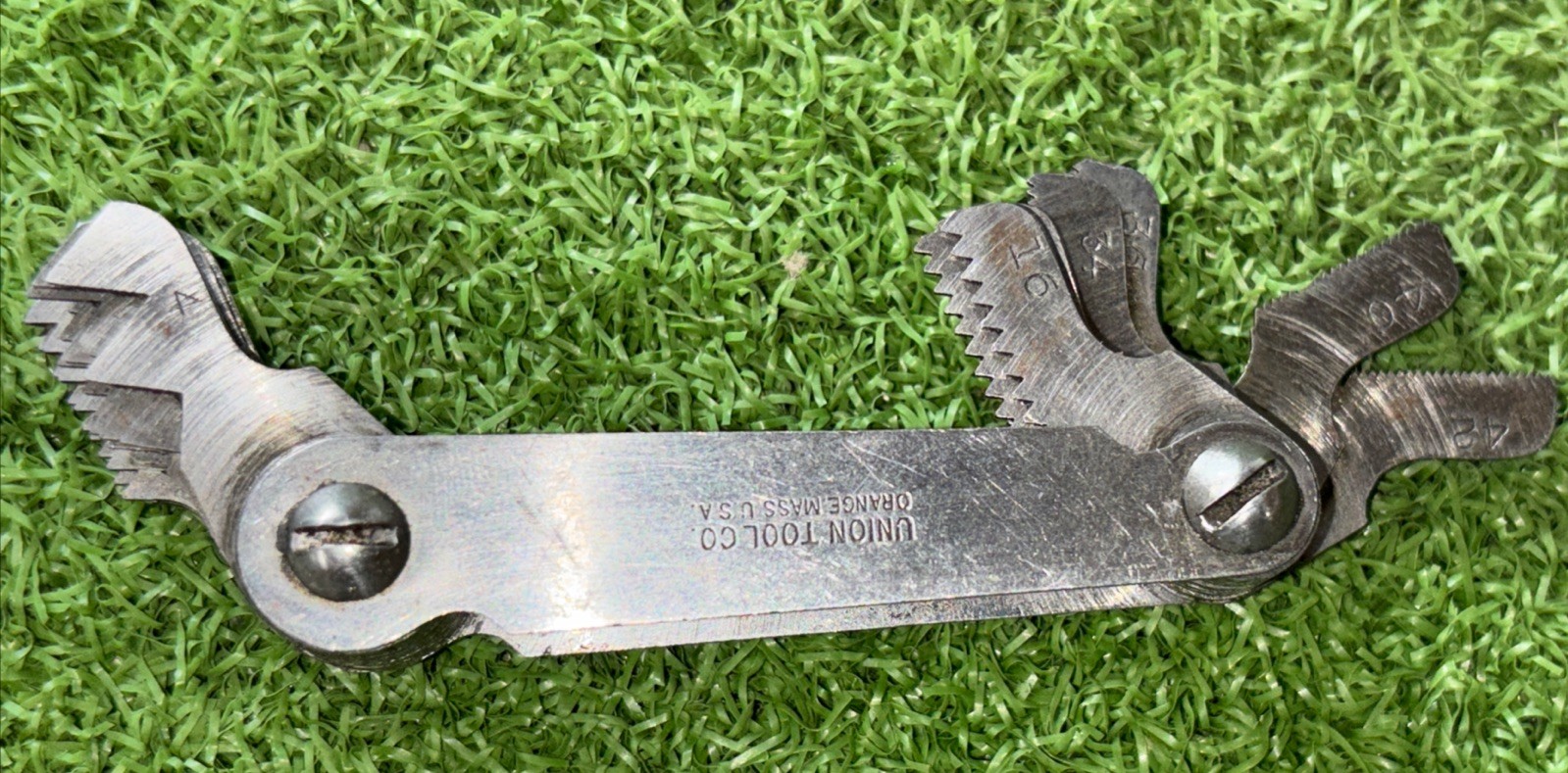 ✨ Vintage UNION No. 50 Screw Pitch Gage (4 to 42)