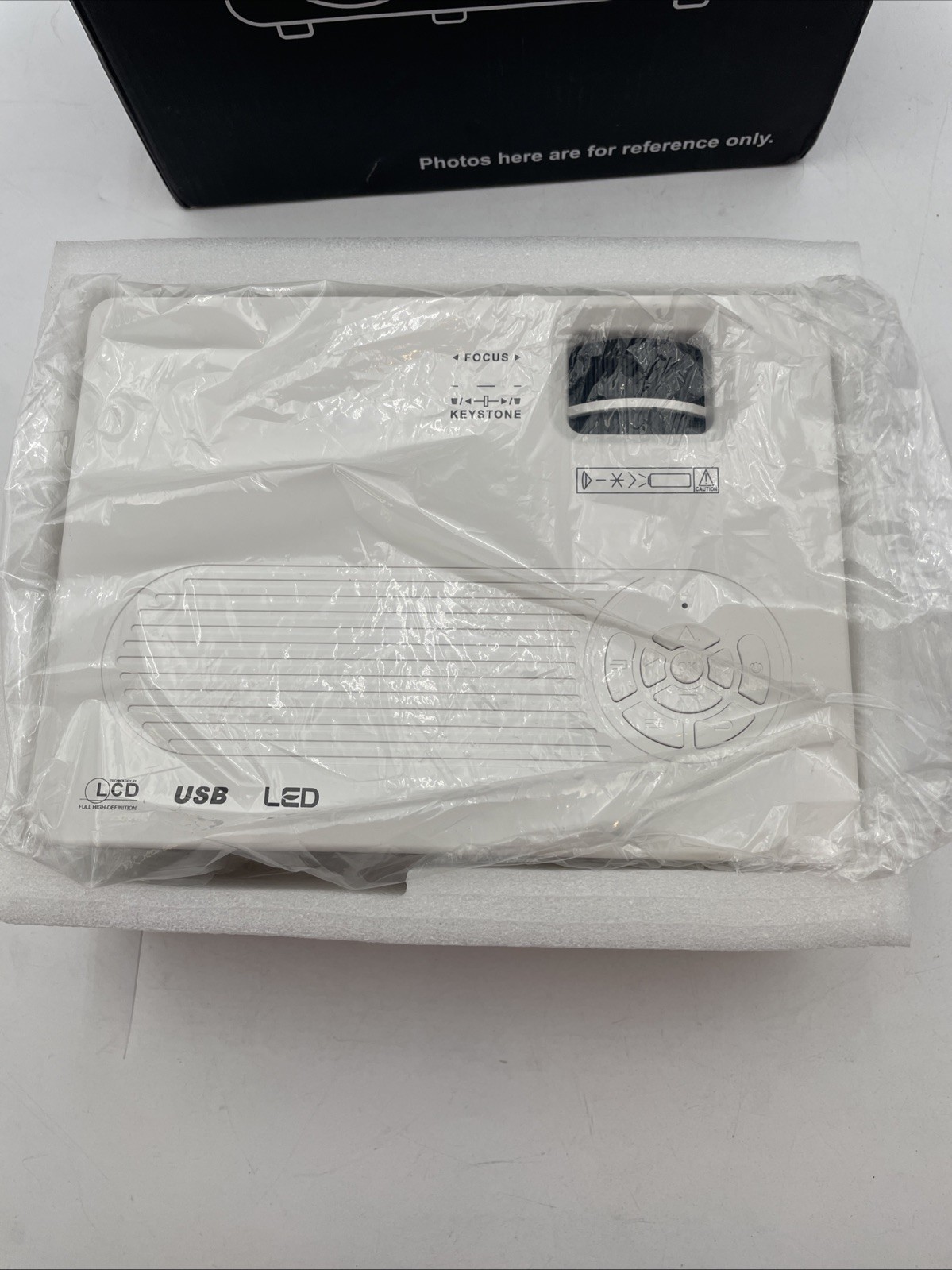 Purshe White Bluetooth / USB Projector OPEN BOX