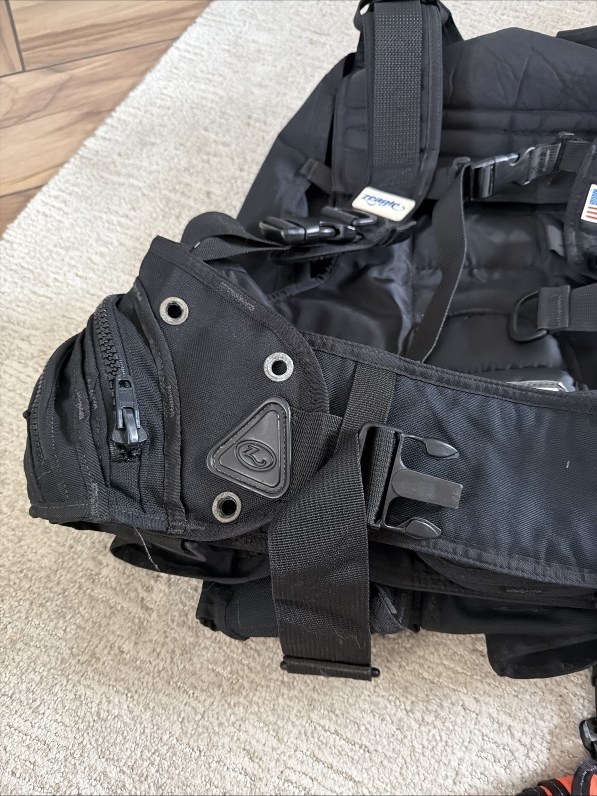 Zeagle Escape Large Diving BCD Buoyancy Vest w/ Attachments