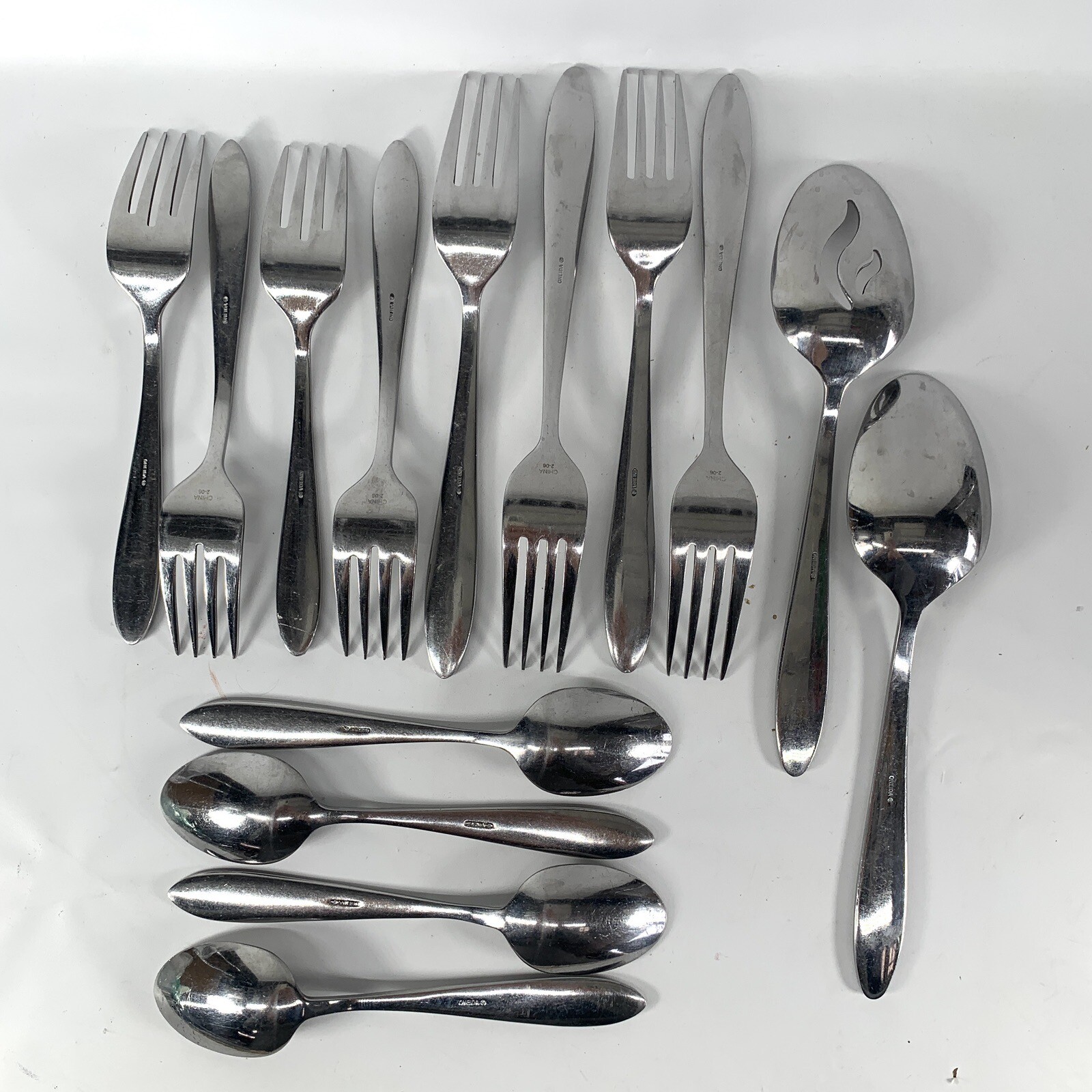 Oneida Silverware Flatware Lot Set of 14 Forks Spoons Replacement Pieces