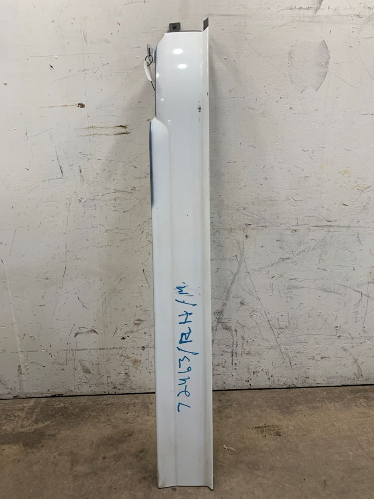 2013 Cab Exterior Trim Panel for Volvo VNL Gen 2 (785-10432)