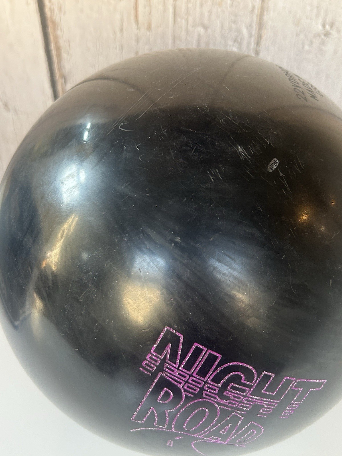 Storm Night Road 16 lb Used One Drill no Inserts. IT Thumb