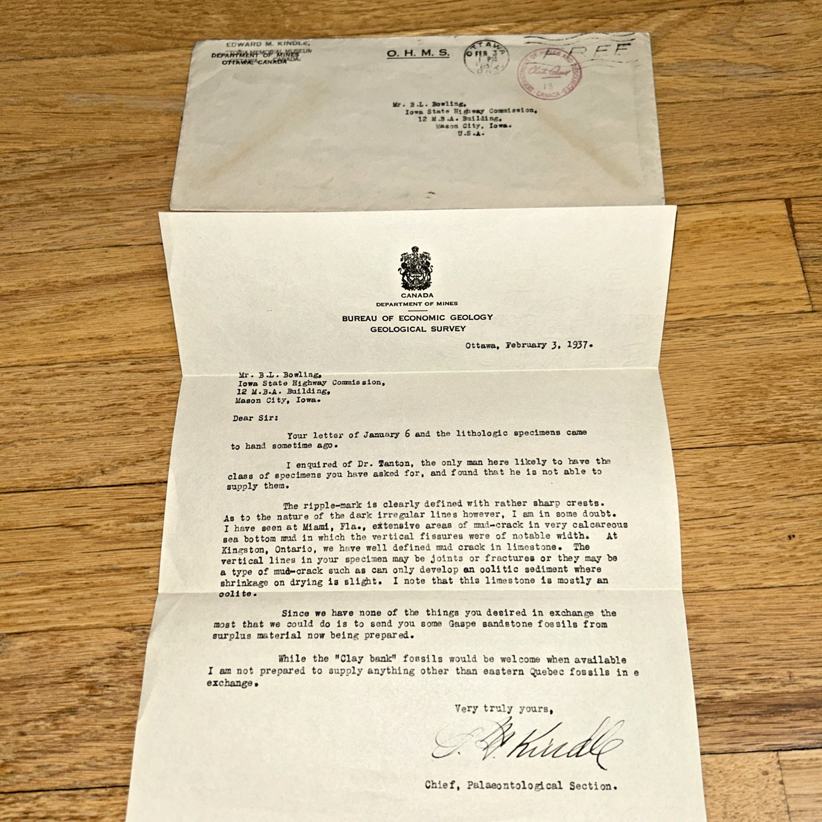 1937 Letter CANADA DEPARTMENT OF MINES, CHIEF, PALAEONTOLOGICAL SECTION Ottawa