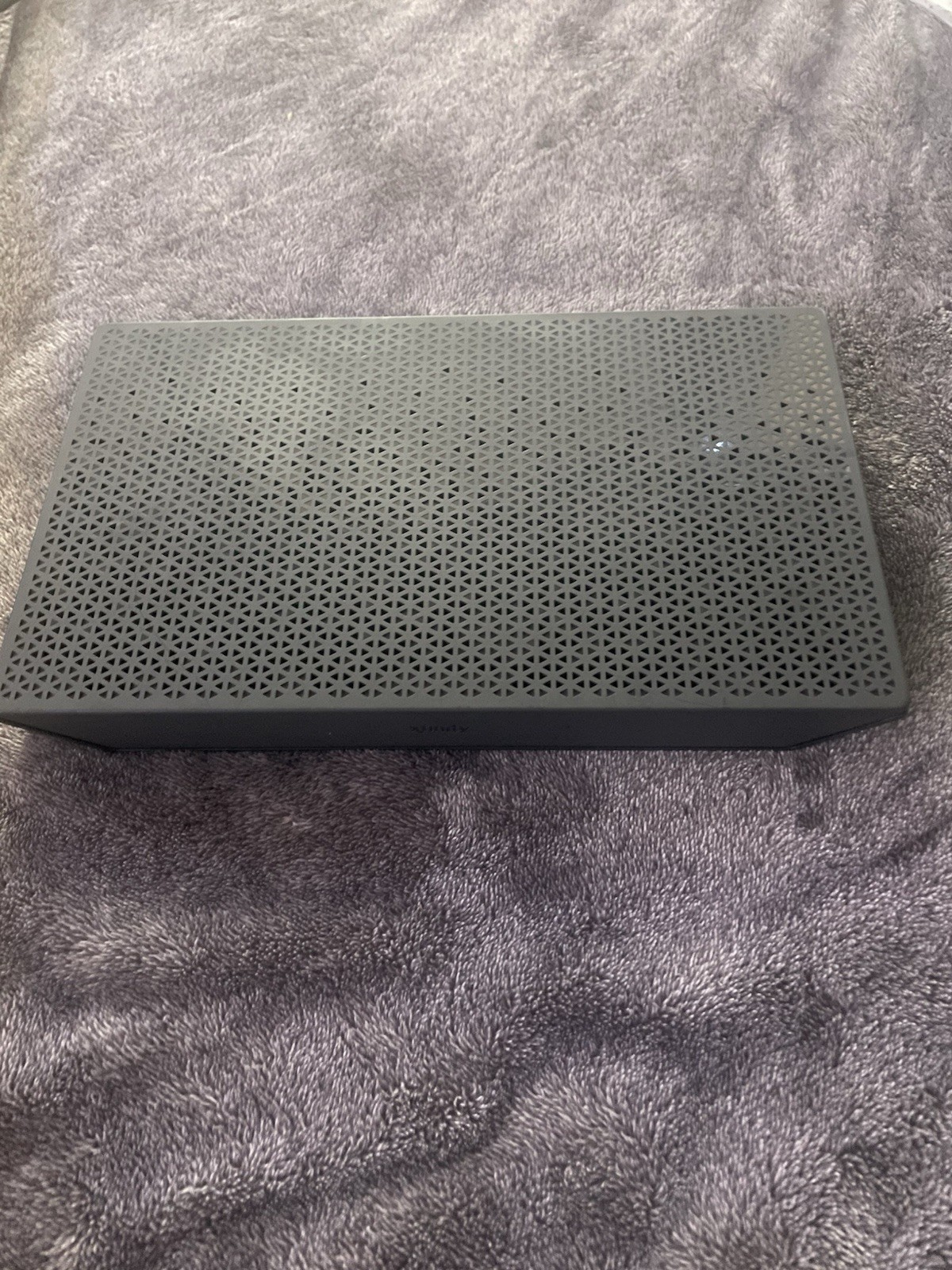 XFINITY XG1V4-A TV Cable Box TV Player (Untested)