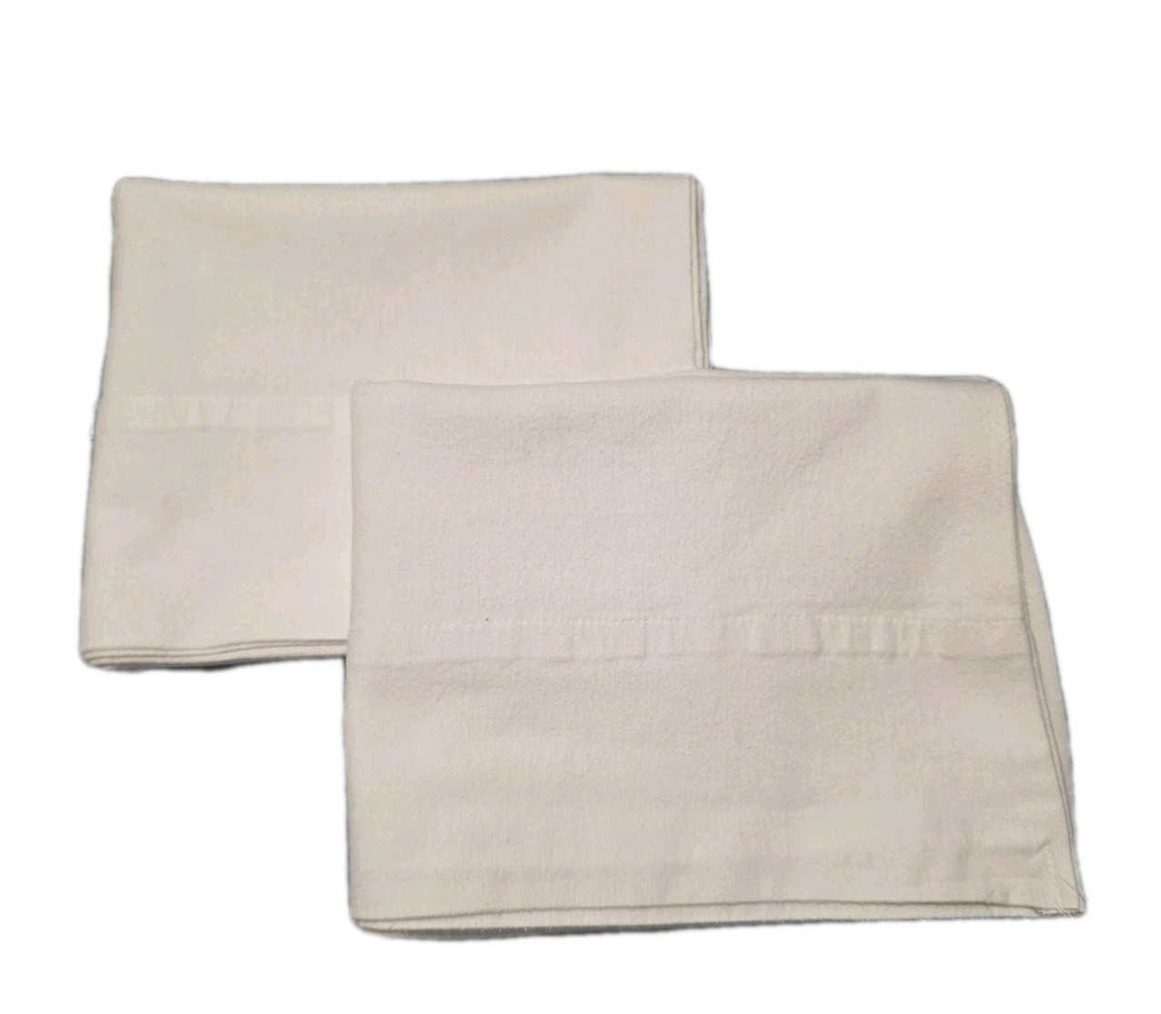 Set Of 2 White Flannel Pillowcases  20 X 30 Standard/queen