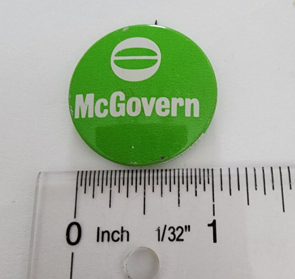 Ecology McGovern '72 Presidential Campaign Collectible Pin Button