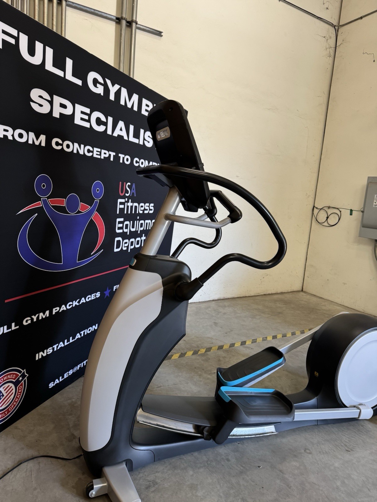 Precor EFX 883 Lower Body Elliptical P82 Console