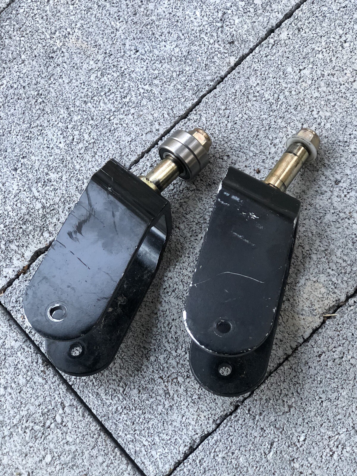 Quickie S-11 Frontcaster Forks Flr Power Wheelchair